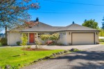 enlarge photo