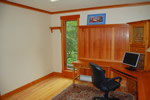 enlarge photo